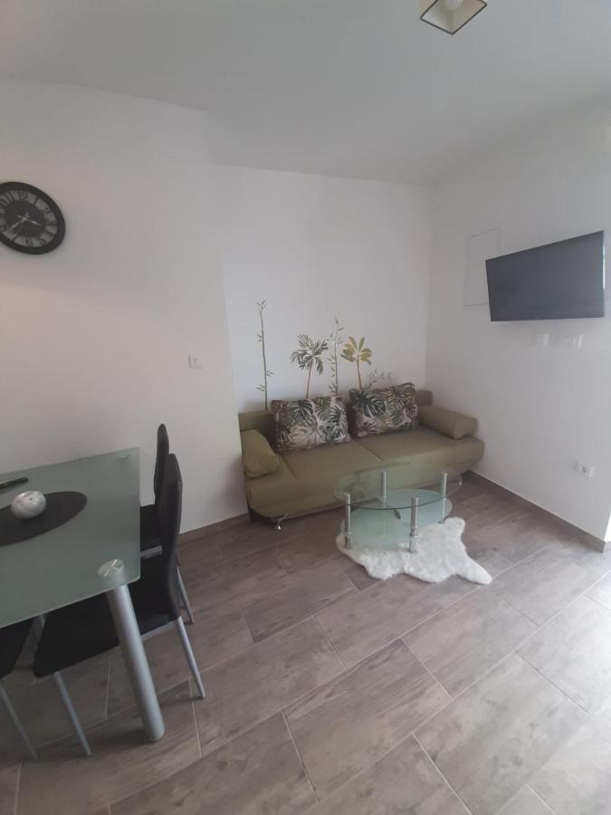 Apartments Mate Bol Extérieur photo