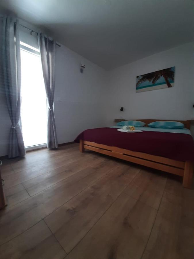 Apartments Mate Bol Extérieur photo