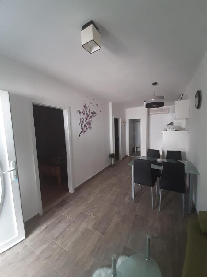 Apartments Mate Bol Extérieur photo