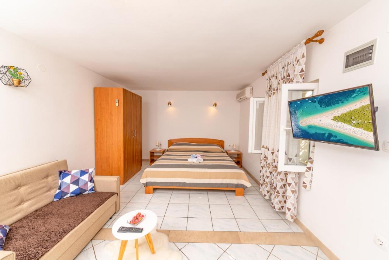 Apartments Mate Bol Extérieur photo